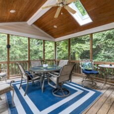 Exploring the Best Restaurants Listed on East Wall Restaurant Houston